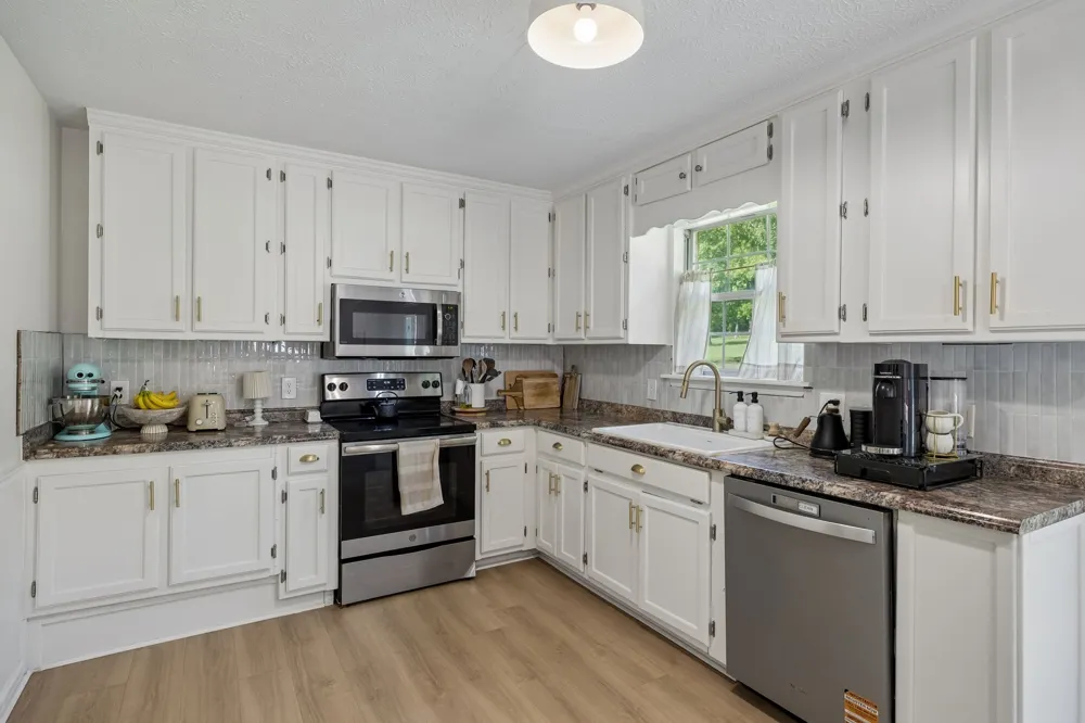636 Shelley Dr Mount Juliet, TN 37122