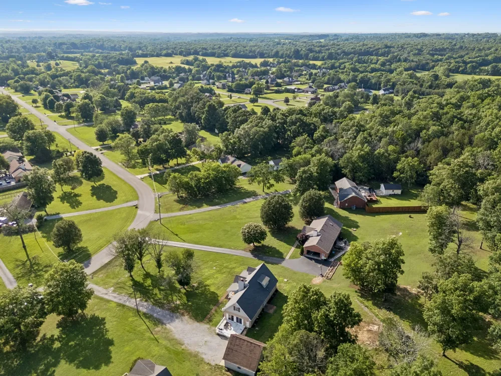 636 Shelley Dr Mount Juliet, TN 37122