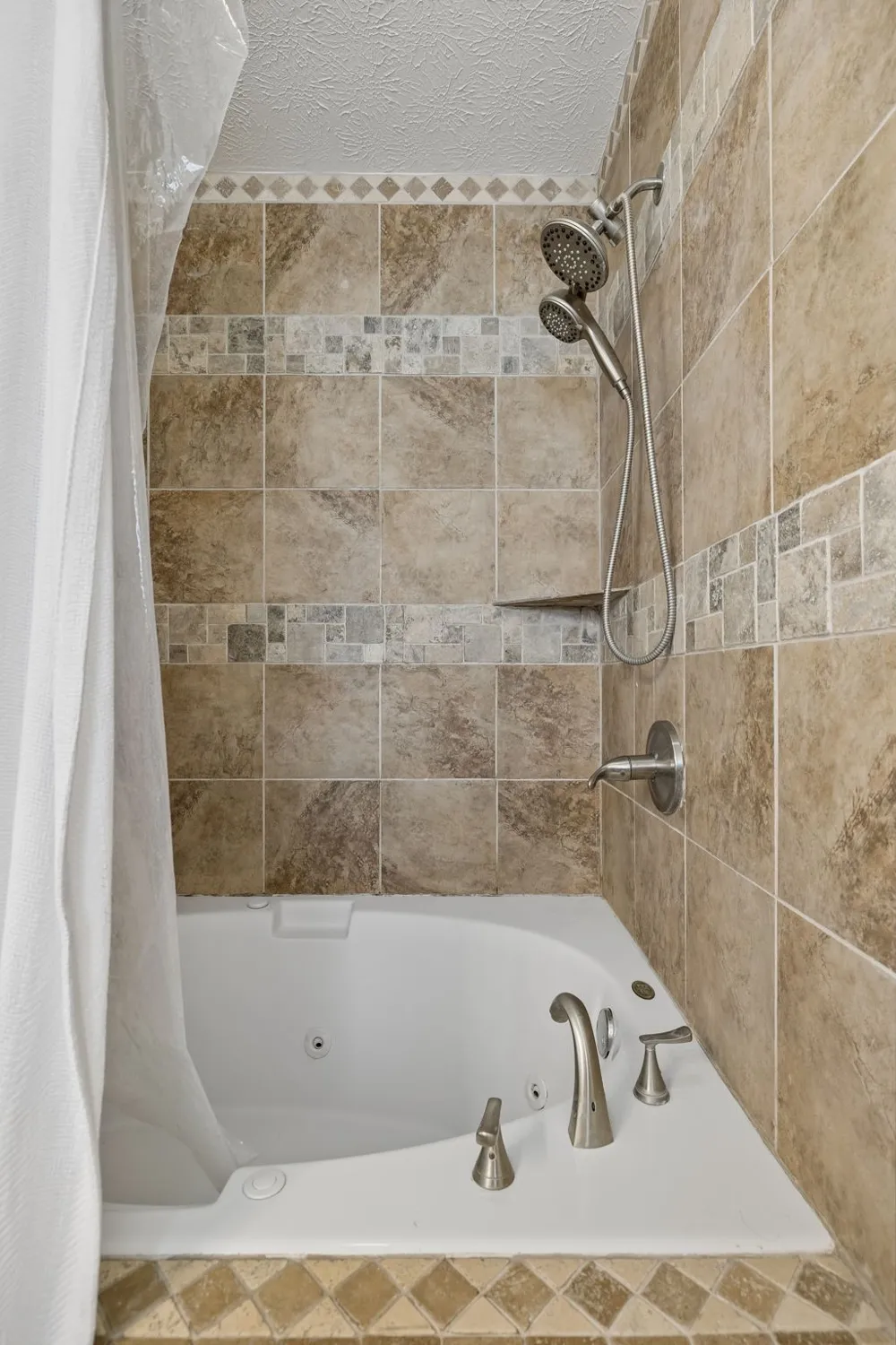 636 Shelley Dr Mount Juliet, TN 37122