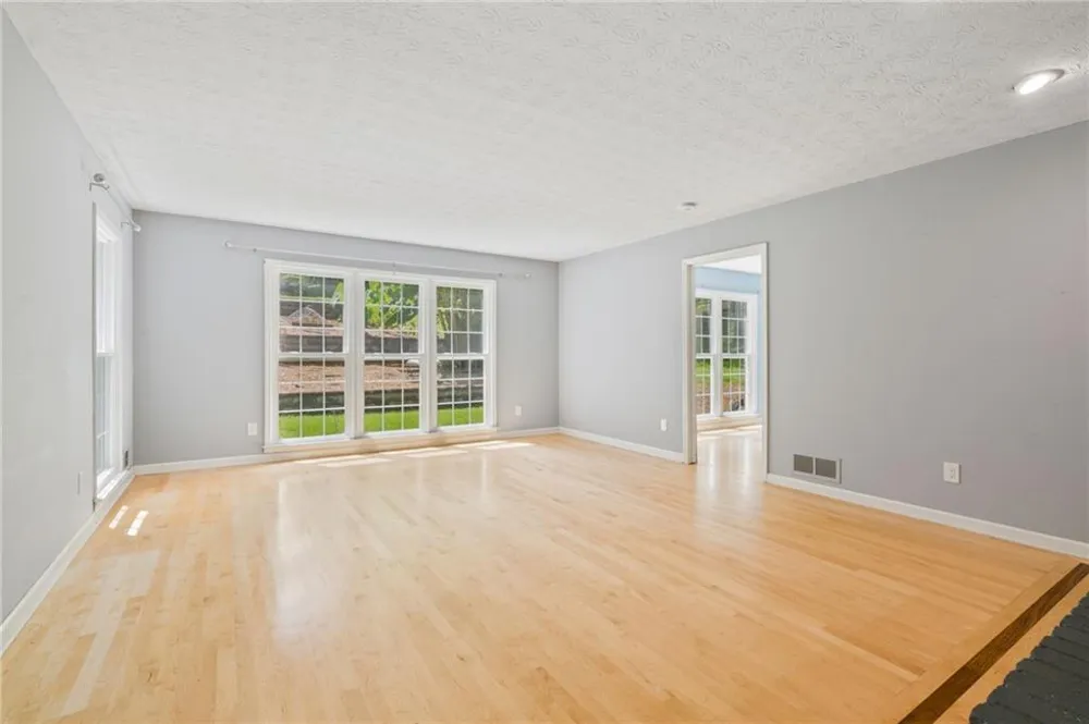 3601 Miller Farms Lane Peachtree Corners, GA 30096