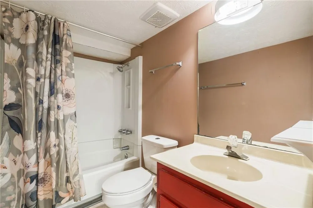 3601 Miller Farms Lane Peachtree Corners, GA 30096
