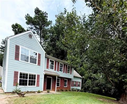 3479 Meadowlane Circle SW