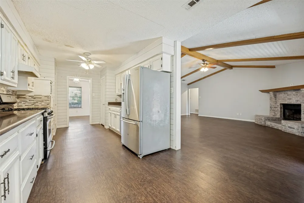 3204 Broken Arrow Road Denton, TX 76209