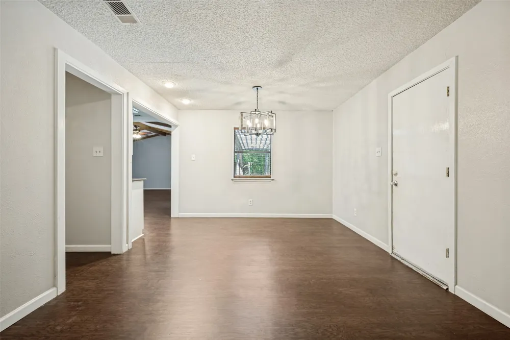 3204 Broken Arrow Road Denton, TX 76209