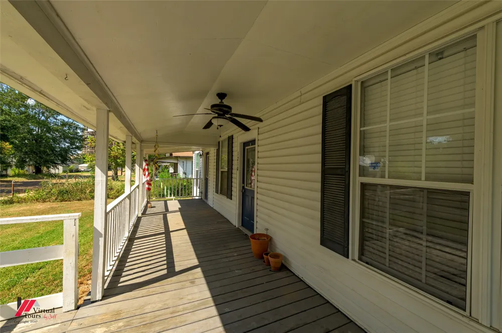 1210 S Third Jonesboro, LA 71247