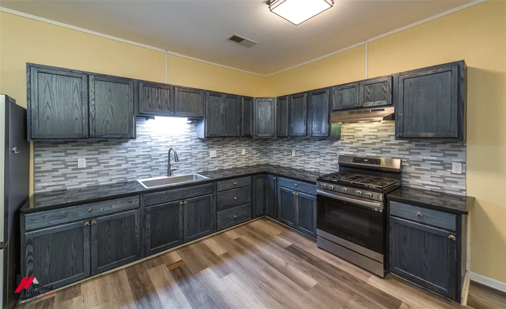 1210 S Third Jonesboro, LA 71247