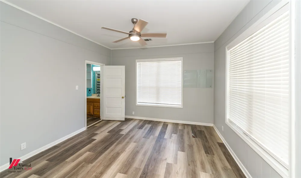 1210 S Third Jonesboro, LA 71247