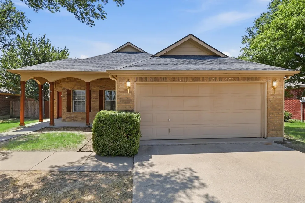 3003 Lake Ridge Drive Sanger, TX 76266