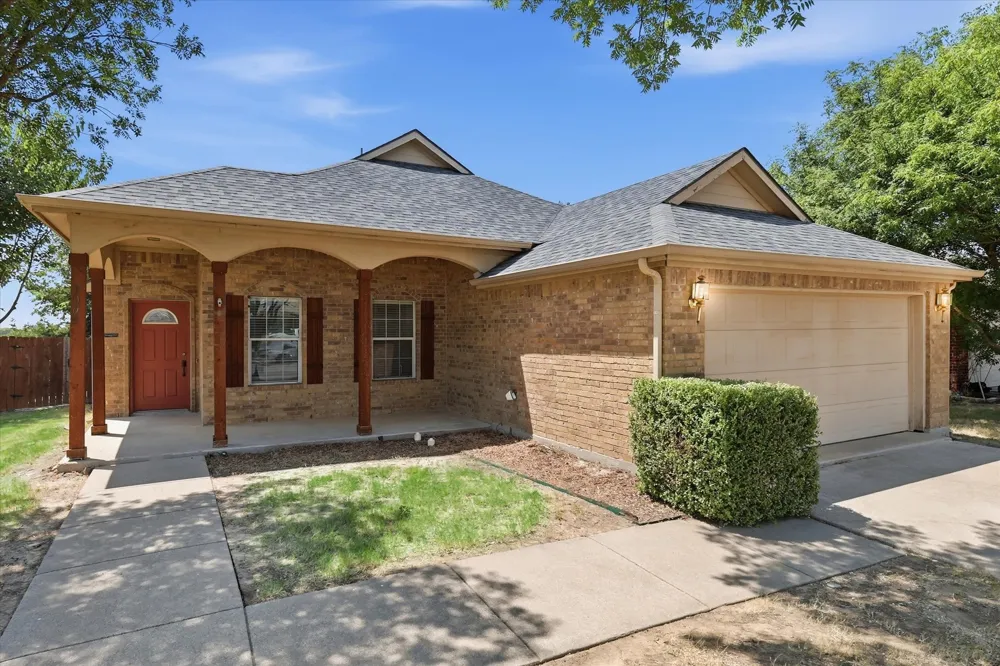 3003 Lake Ridge Drive Sanger, TX 76266
