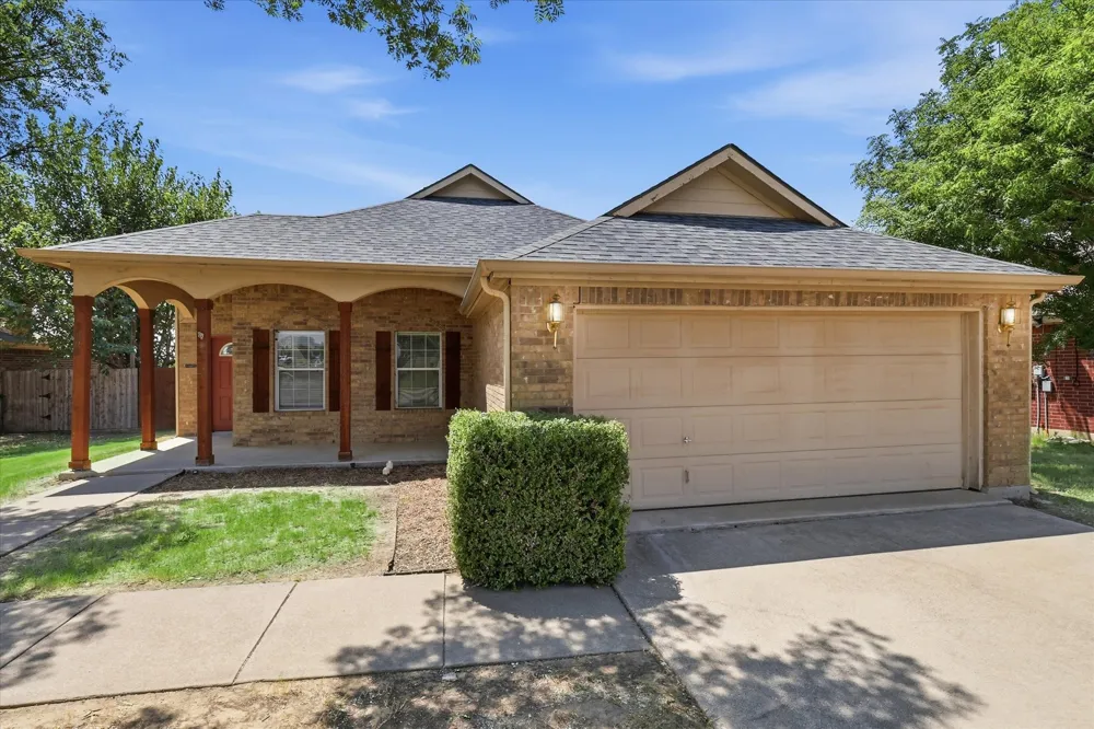 3003 Lake Ridge Drive Sanger, TX 76266