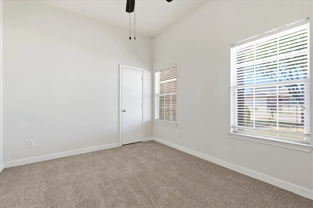 3003 Lake Ridge Drive Sanger, TX 76266