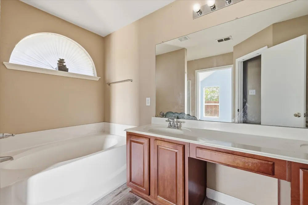 3003 Lake Ridge Drive Sanger, TX 76266