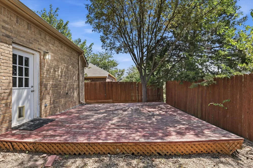 3003 Lake Ridge Drive Sanger, TX 76266
