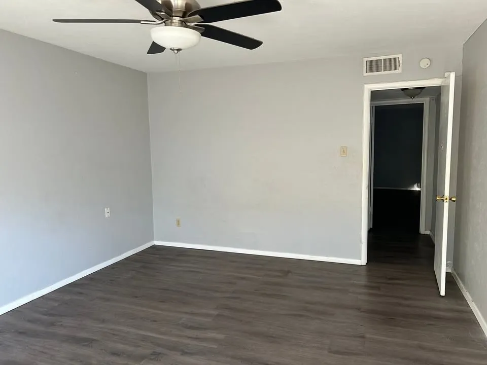 3101 Rufe Snow #C Richland Hills, TX 76118