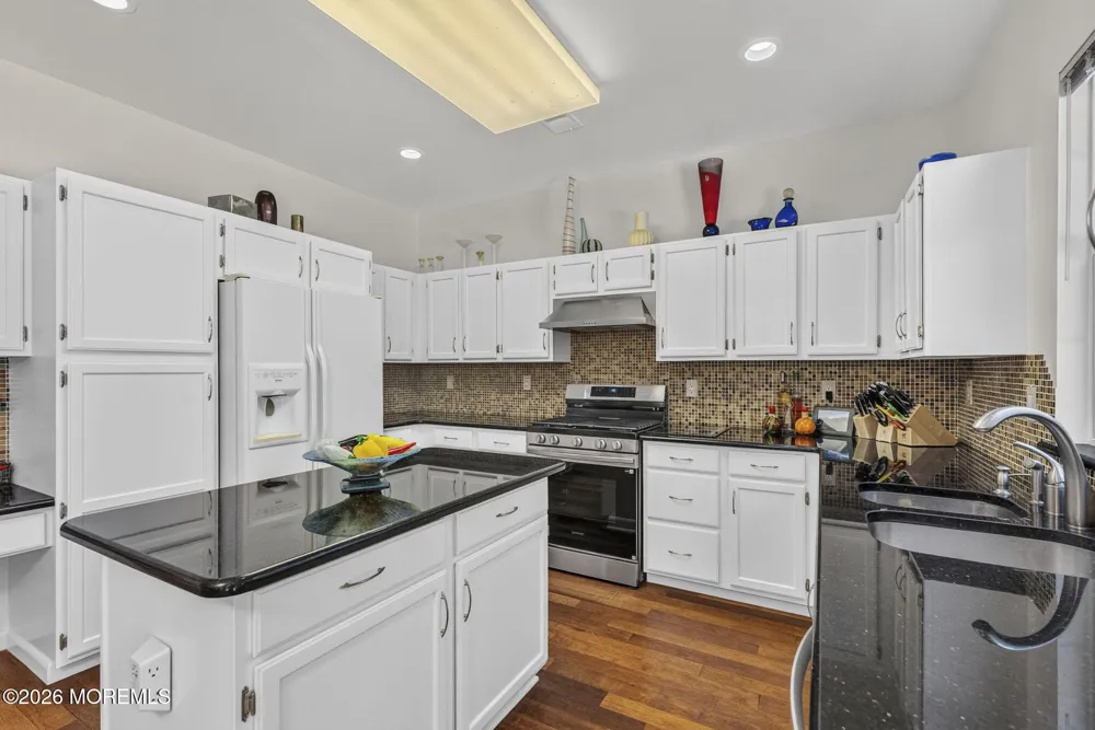 411 Perry Street Morganville, NJ 07751