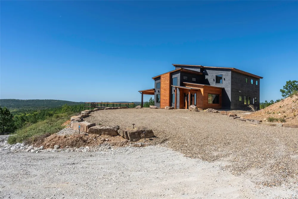 42 Sweet Magnolia Lane Broken Bow, OK 74728