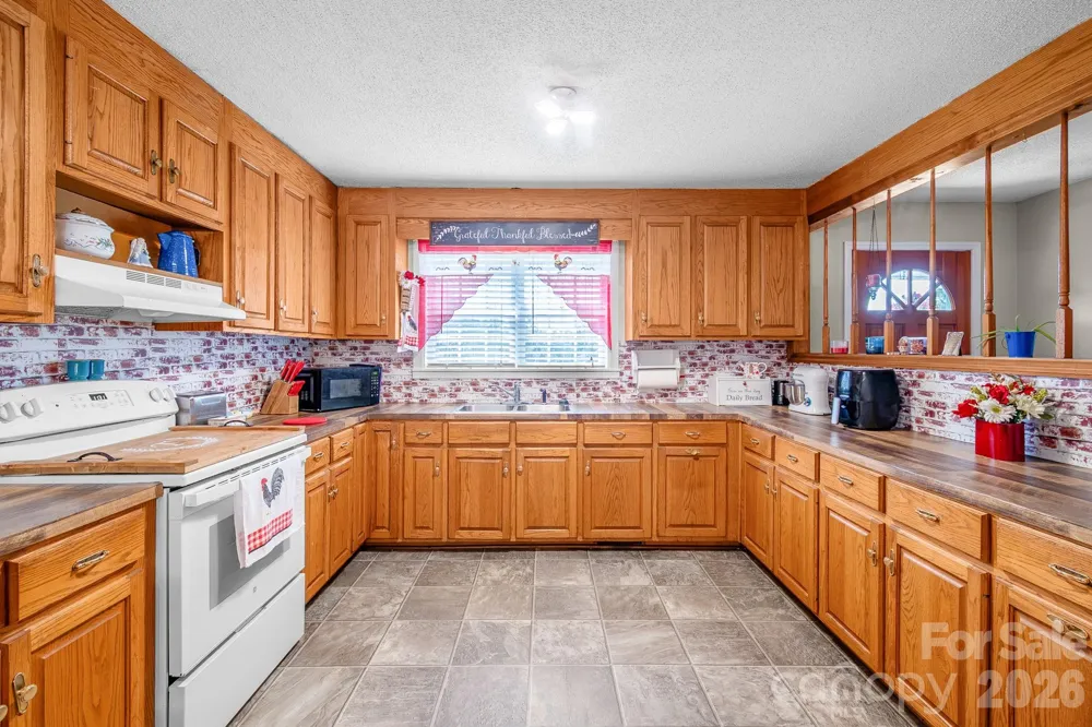 312 Sanders Road Pageland, SC 29728