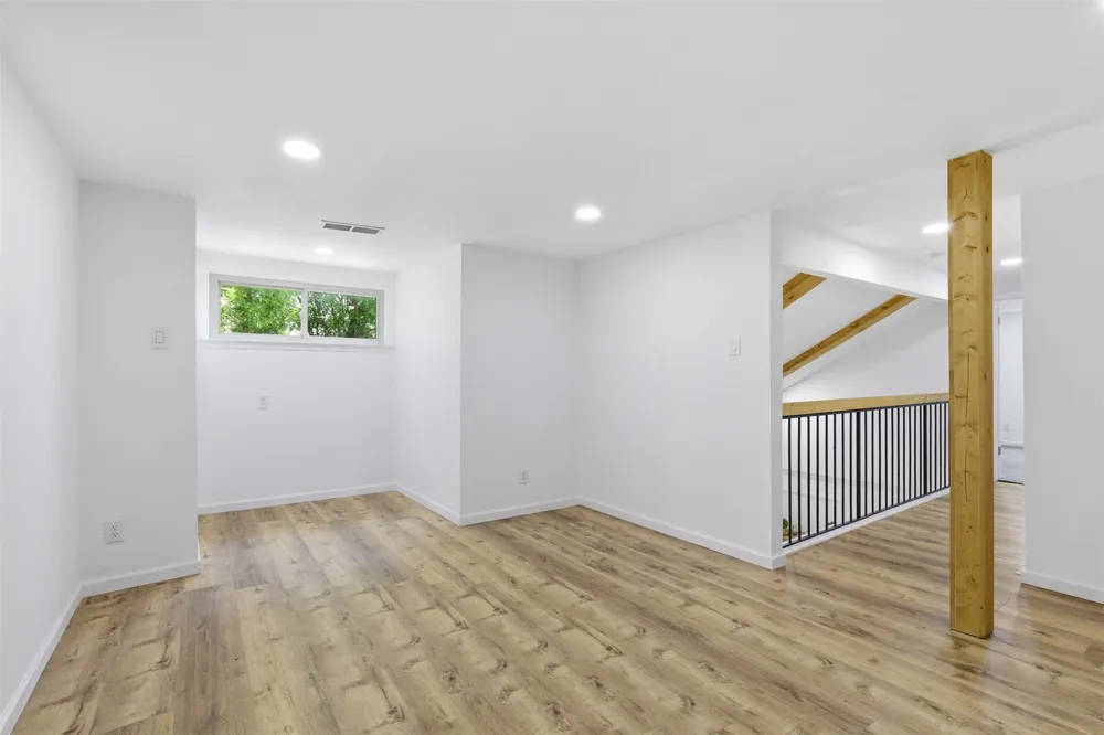11022 Ferndale Dallas, TX 75238