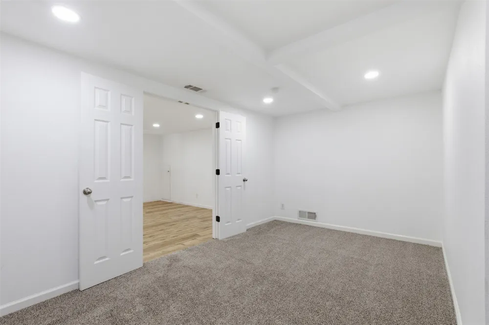 11022 Ferndale Dallas, TX 75238