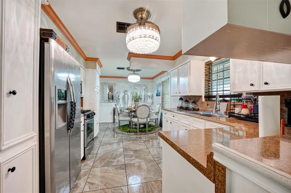12511 Rubin Street Houston, TX 77047