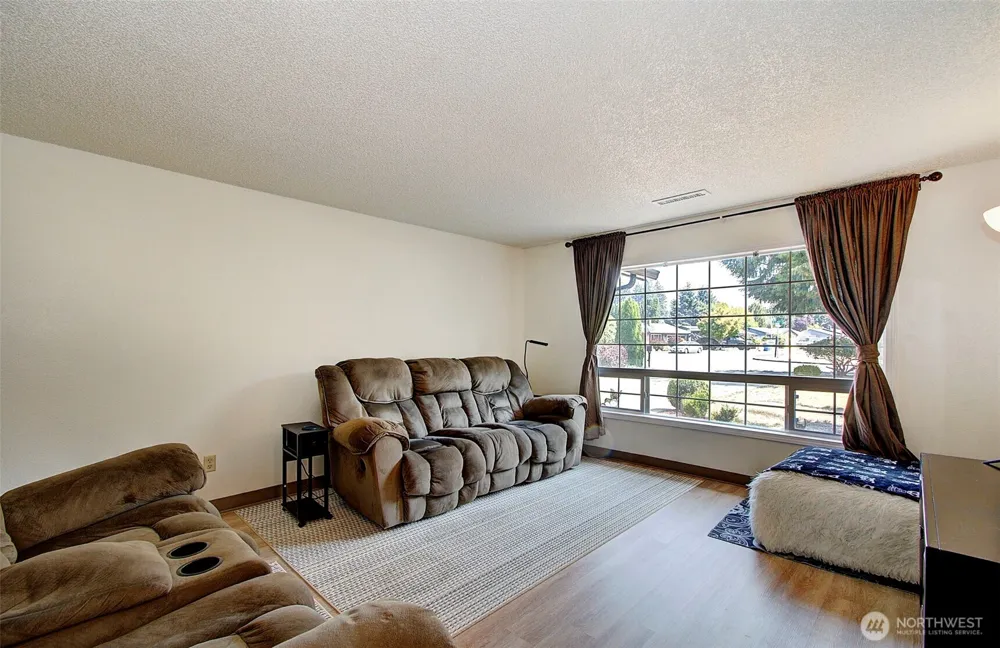 3508 NE 143rd Avenue Vancouver, WA 98682