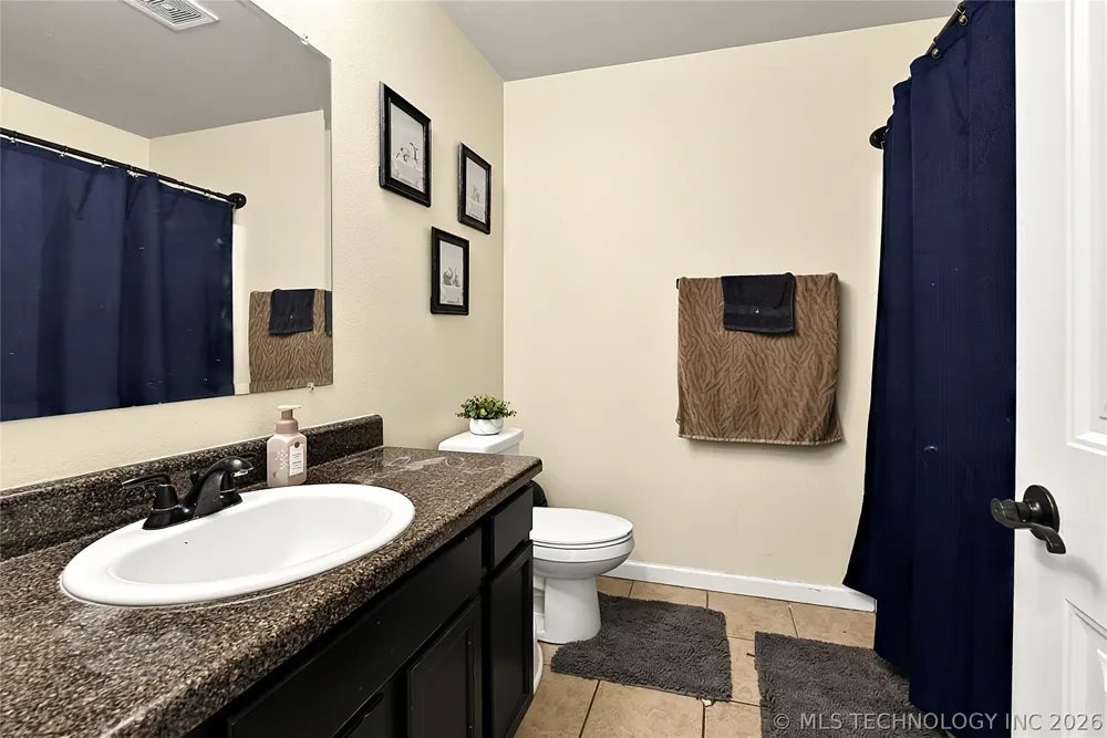 3341 S 208th EastAvenue Broken Arrow, OK 74014