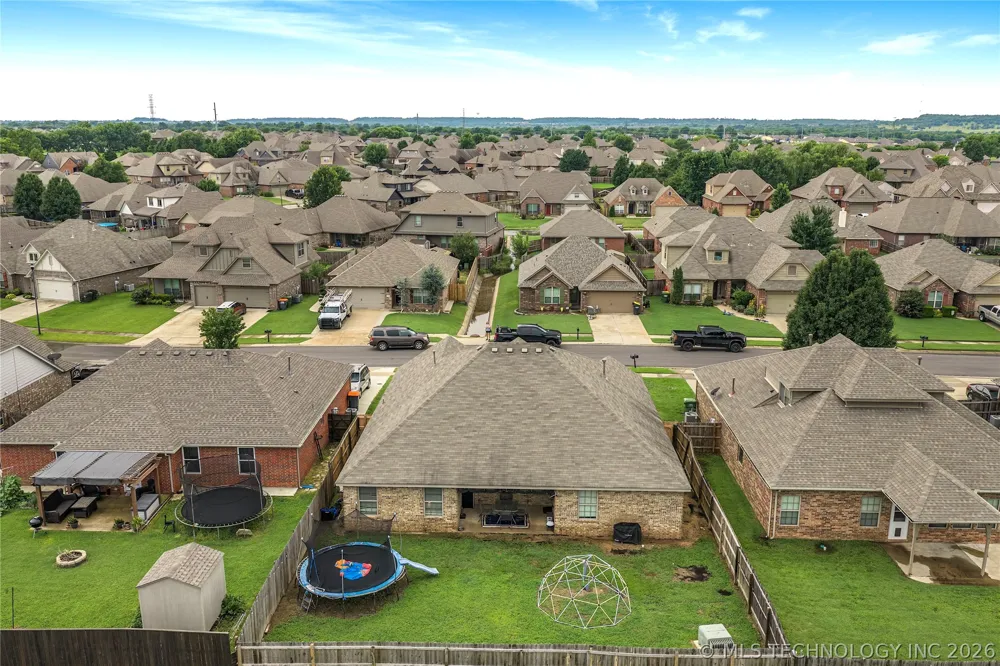 3341 S 208th EastAvenue Broken Arrow, OK 74014