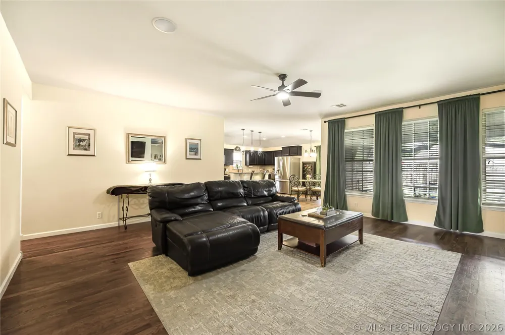 3341 S 208th EastAvenue Broken Arrow, OK 74014