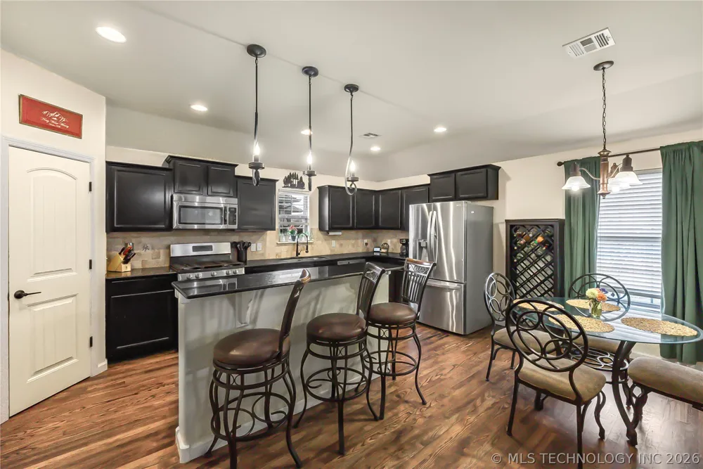 3341 S 208th EastAvenue Broken Arrow, OK 74014