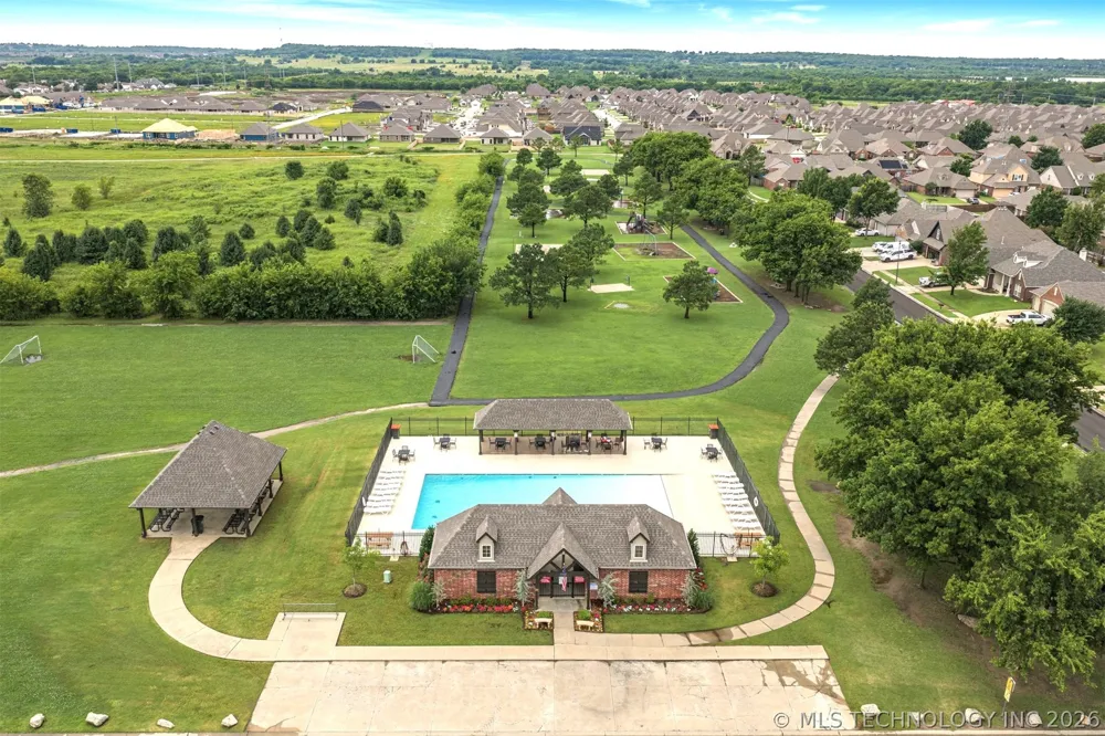 3341 S 208th EastAvenue Broken Arrow, OK 74014