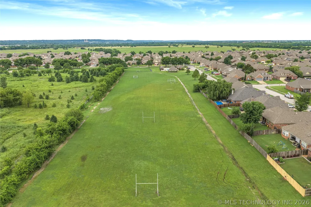 3341 S 208th EastAvenue Broken Arrow, OK 74014