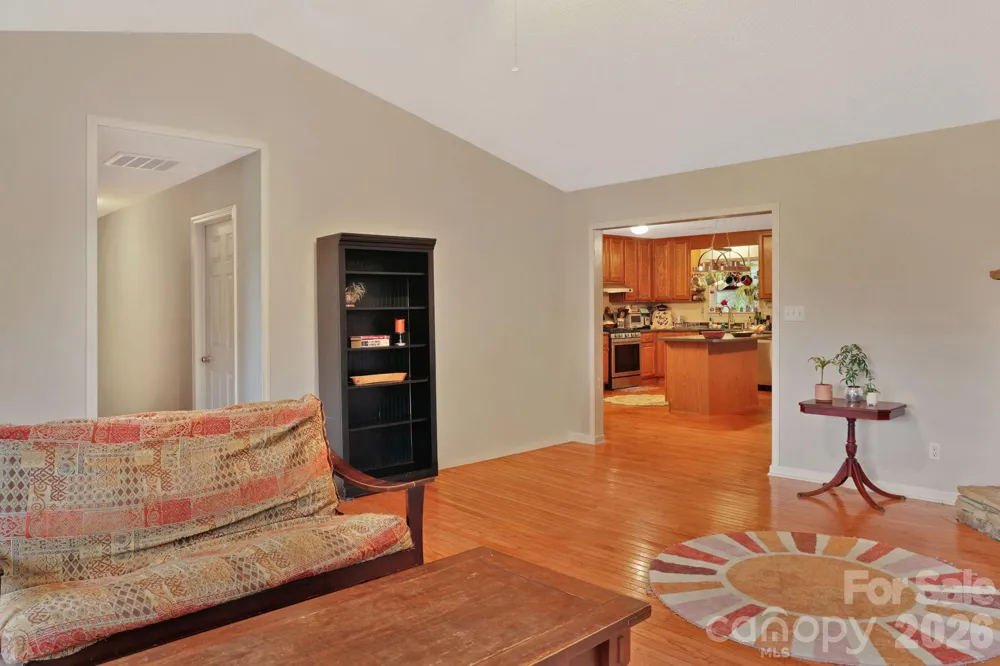 1798 New Stock Road Weaverville, NC 28787