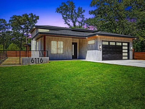 6116 Ottawa Trail