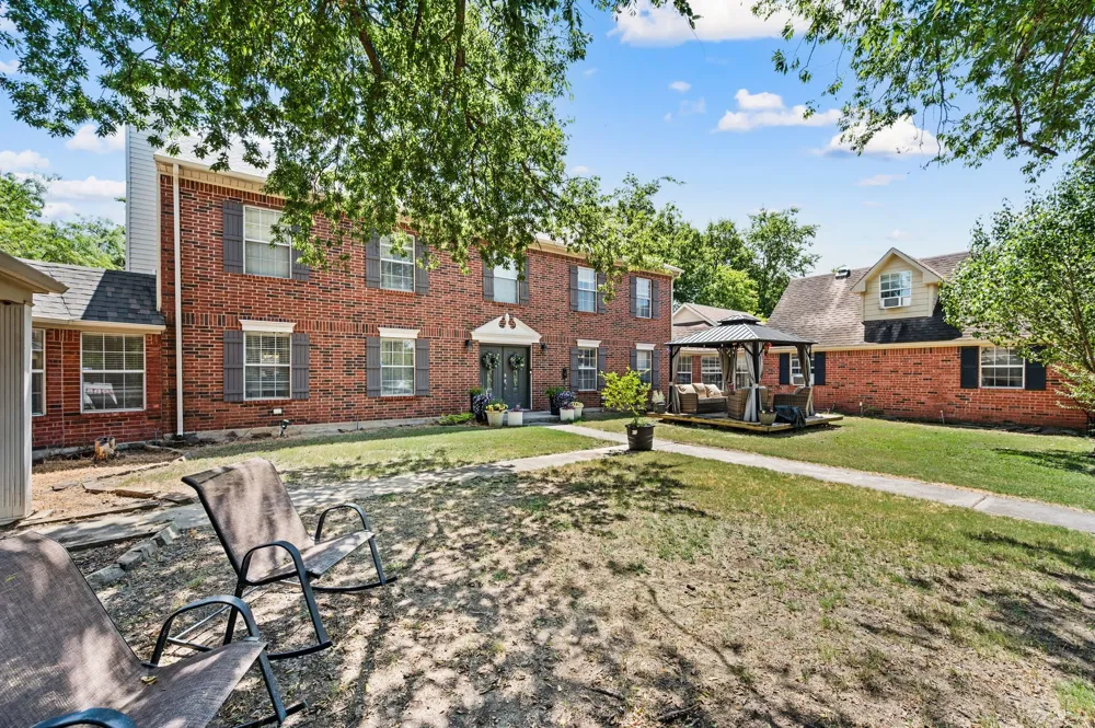 6942 Indian Wells Road Sanger, TX 76266