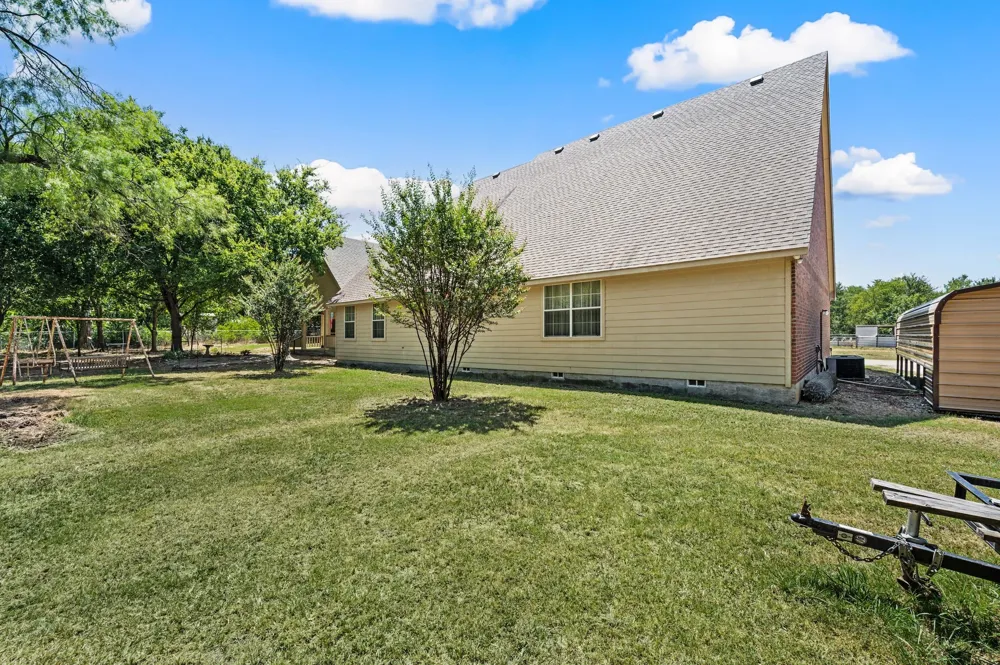 6942 Indian Wells Road Sanger, TX 76266