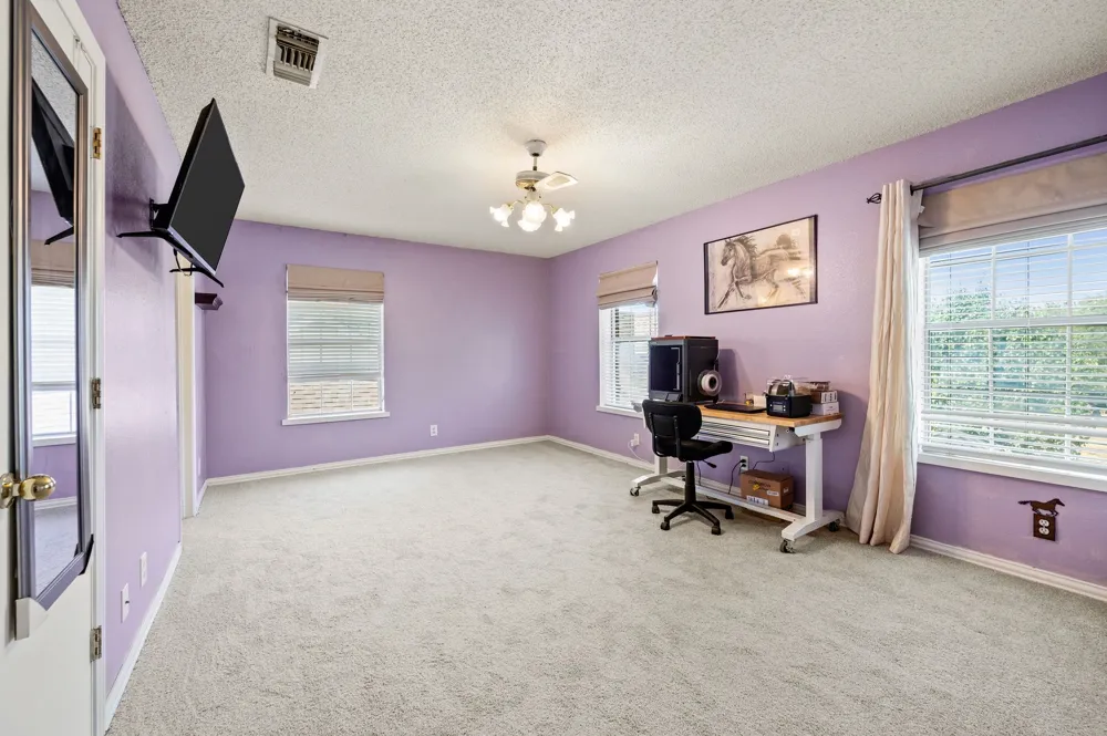 6942 Indian Wells Road Sanger, TX 76266
