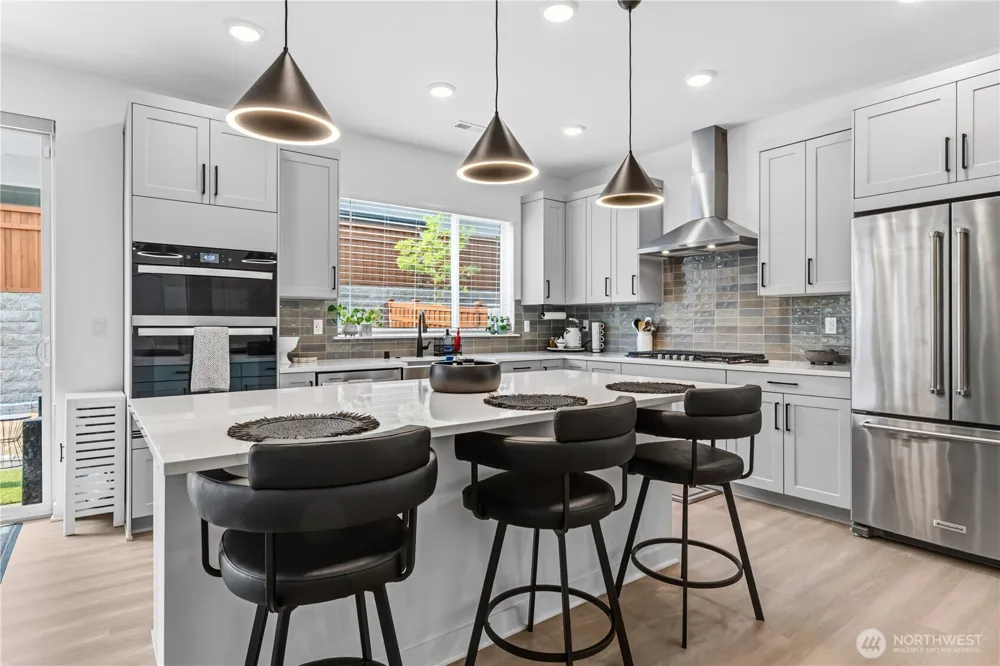 15310 204th Avenue E Bonney Lake, WA 98391