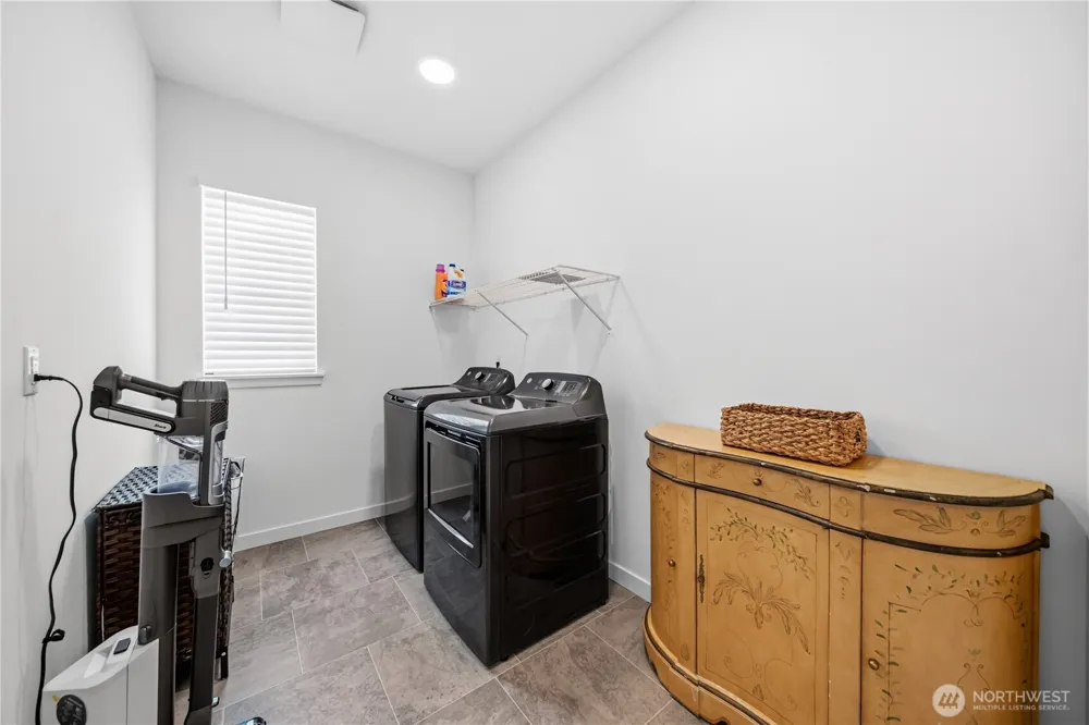 15310 204th Avenue E Bonney Lake, WA 98391