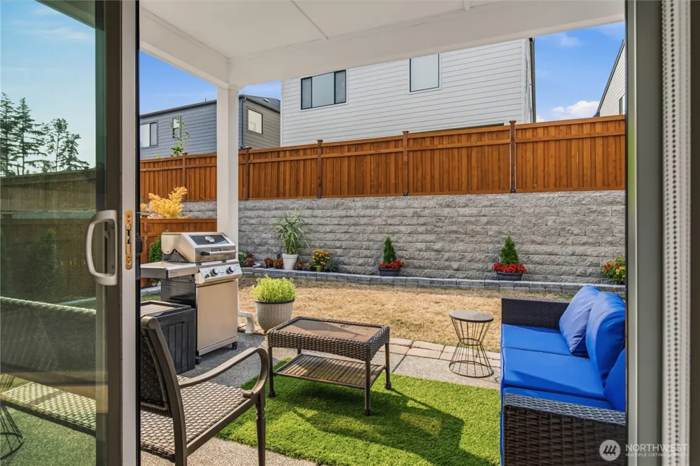 15310 204th Avenue E Bonney Lake, WA 98391