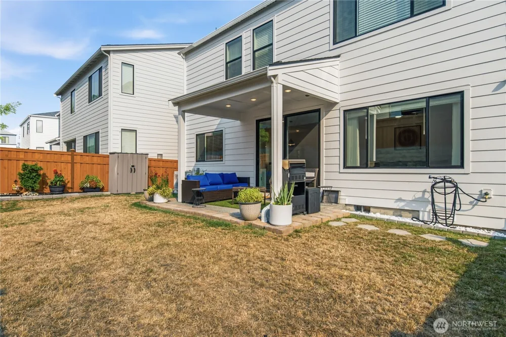 15310 204th Avenue E Bonney Lake, WA 98391