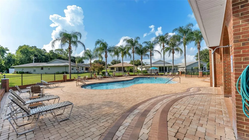 2191 SILVER RE DRIVE Lakeland, FL 33810