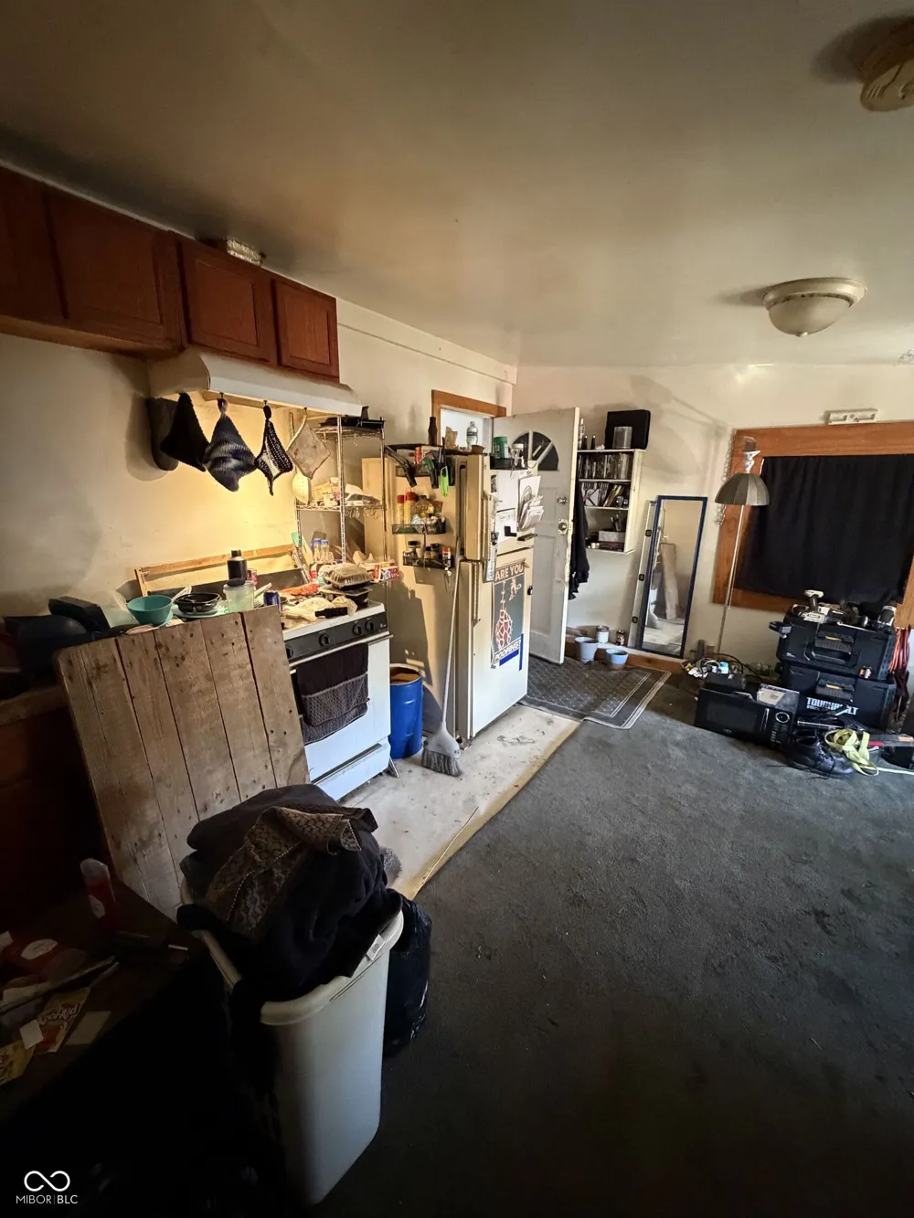 2432 Main Street Anderson, IN 46016