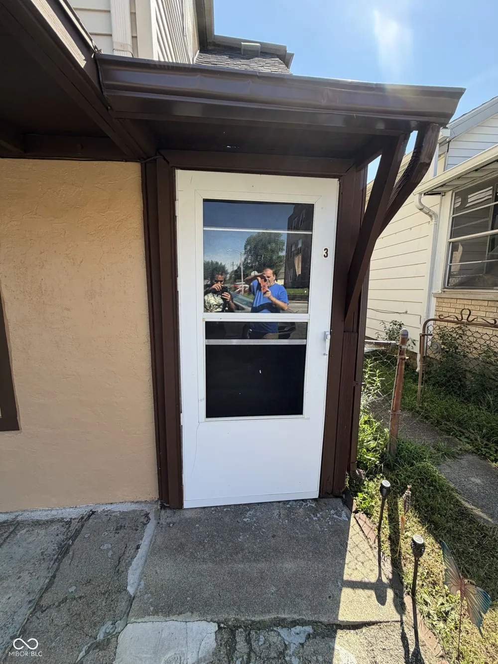 2432 Main Street Anderson, IN 46016