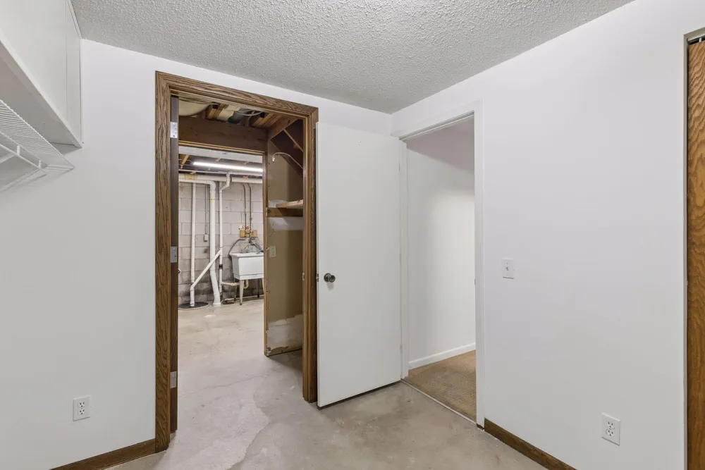 235 Quality Avenue Lakeland, MN 55043