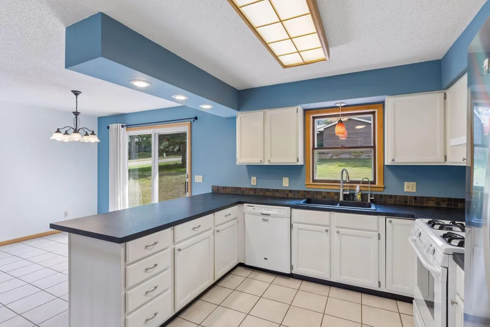 235 Quality Avenue Lakeland, MN 55043