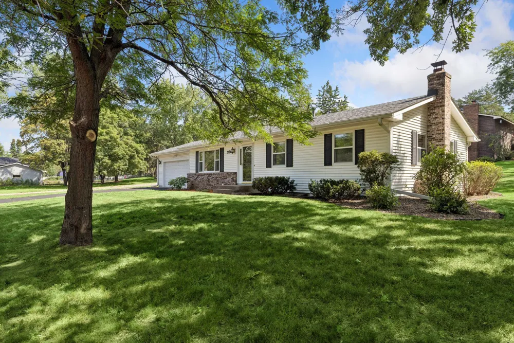 235 Quality Avenue Lakeland, MN 55043