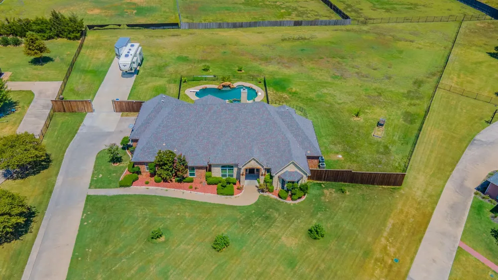 3133 Belmont Lane Terrell, TX 75160