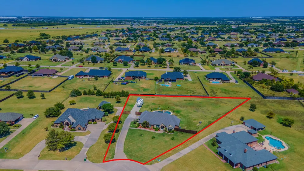 3133 Belmont Lane Terrell, TX 75160