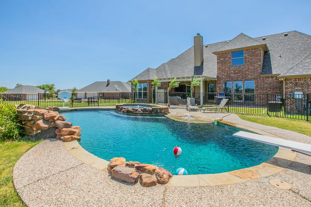 3133 Belmont Lane Terrell, TX 75160