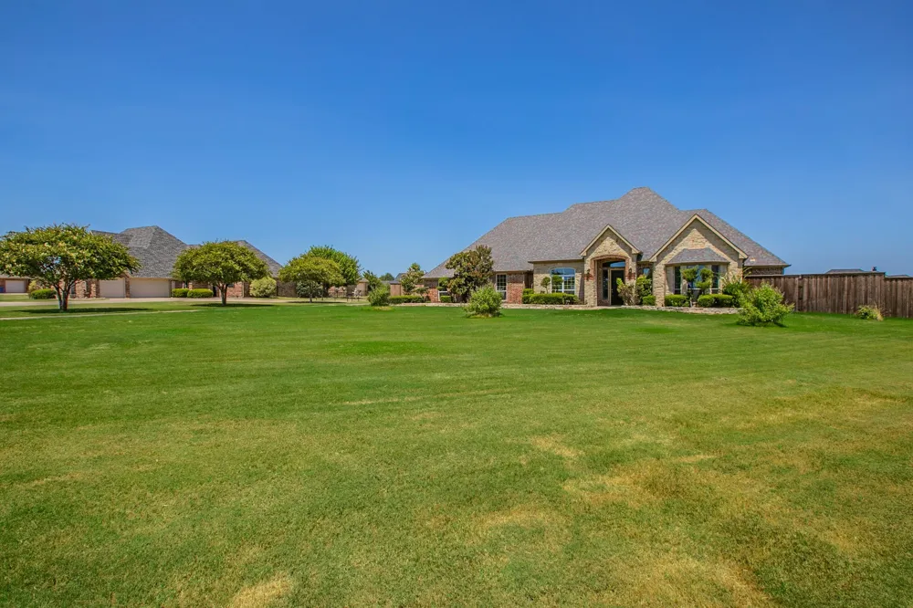 3133 Belmont Lane Terrell, TX 75160